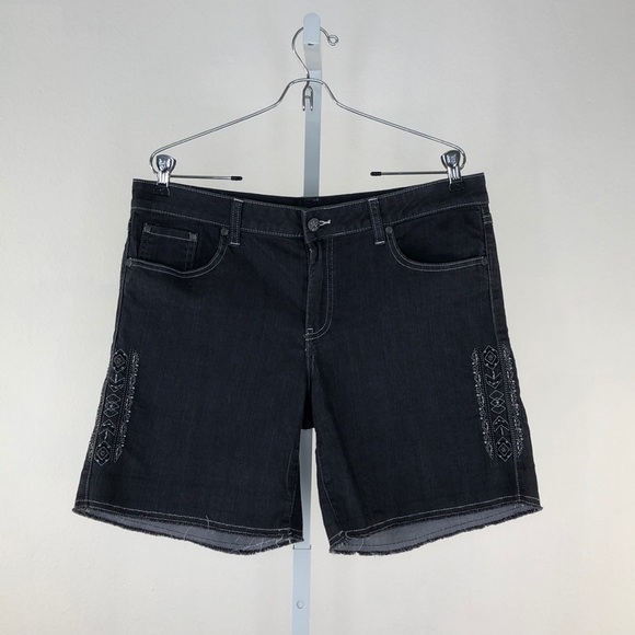 Prana Kara Embroidered Shorts 12/31 - Picture 1 of 6
